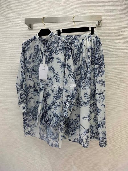 

women's two piece pants early spring fresh pastoral flower color buckle small stand collar shirt half skirt suit, White