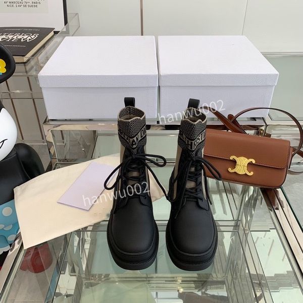 

2022 designers boots casual shoes technology trainers womens fashion pairs outdoor platform sneaker, Black
