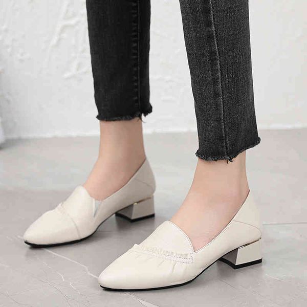 

dress shoes spring and autumn leather shallow mouth versatile single shoe soft sole small shoes flat bottom pea low z009, Black