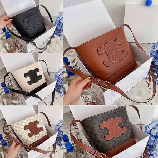 

designer handbags arc de triom women 2022 new single shoulder leisure bucket old flower leather large capacity versatile messenger