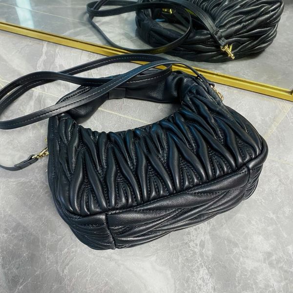 

iconic designer nappa hobo bags soft leather pleated underarm bag sweet lady shoulder crossbody candy color gold hardware zipper handbags fe
