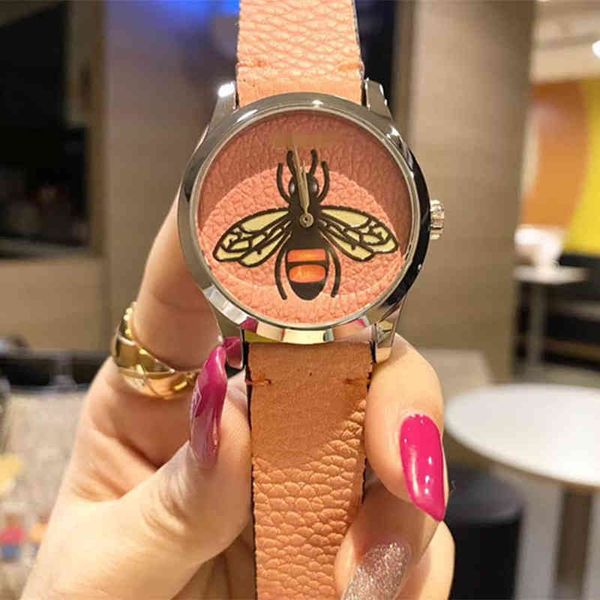 

temperament women's watch quartz belt watch, Slivery;golden