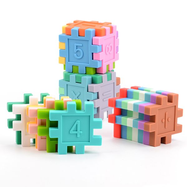 Jigsaw Puzzle Piece Silicone Teether Criança Educacional Brinquedos Educacionais Brinquedos de silicone macios Blocos de edifício Kids Conjunto de presentes de 16