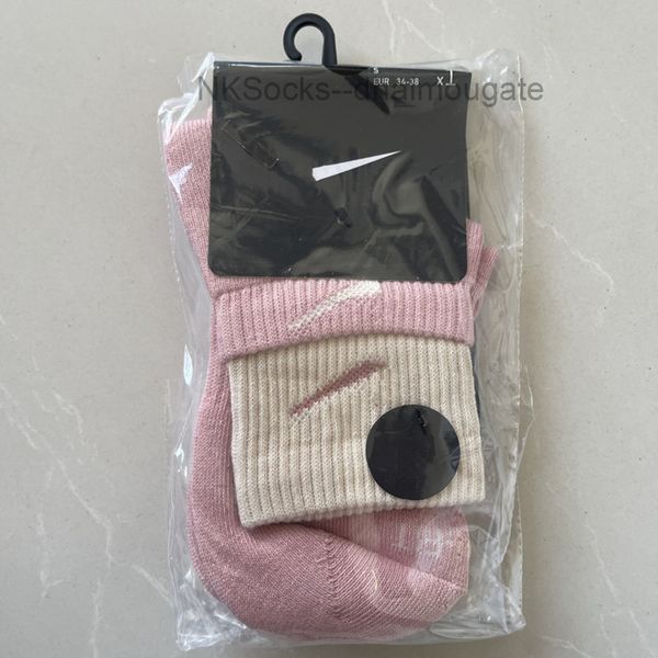 

classic fashion men socks hook brand color stitched men's women's long tube sports training sock street couple middle tubes luxury, Black