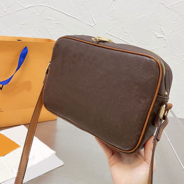 

toles bags shoulder camera purse old flower printed letters retro zipper brown leather large capacity