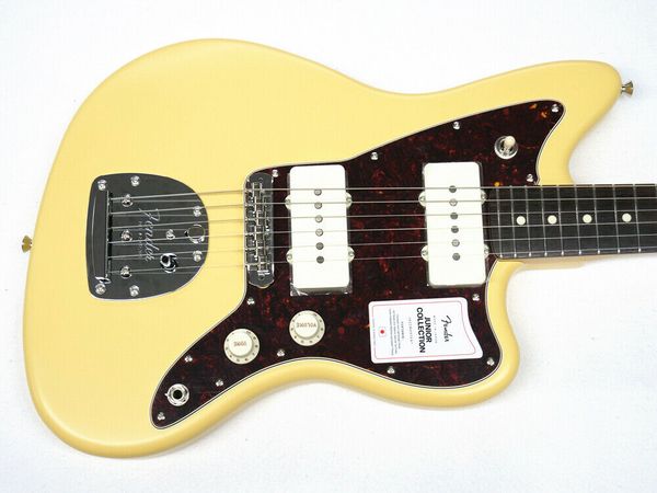

mij junior collection jazzmaster rw 2022 (satin vintage white) electric guitar