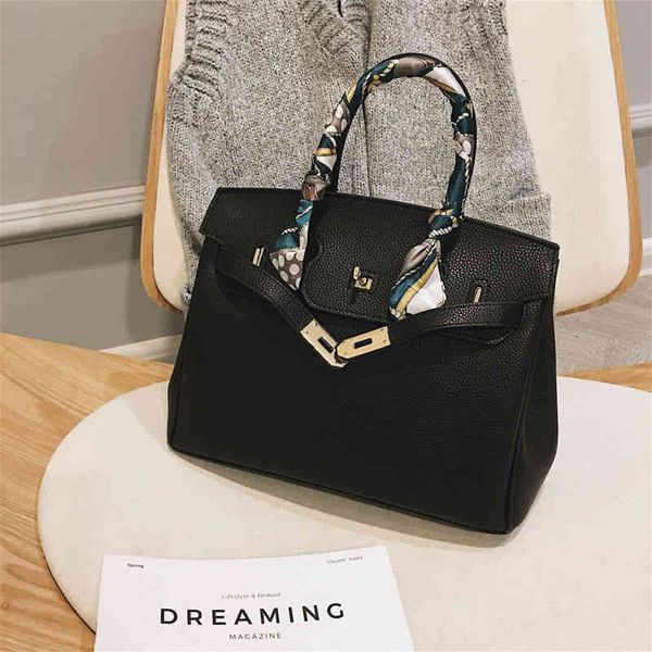 

luxury classic handbags birkins'ss platinum bag silk scarf big autumn and winter 2022 european american fashion women's single sho