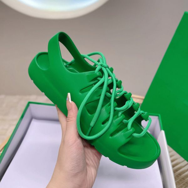 

woman rubber lace-up flat sandals seagrass flamingo grass rubber one-piece molded shoe womens designers colorful slippers party fashion casu, Black