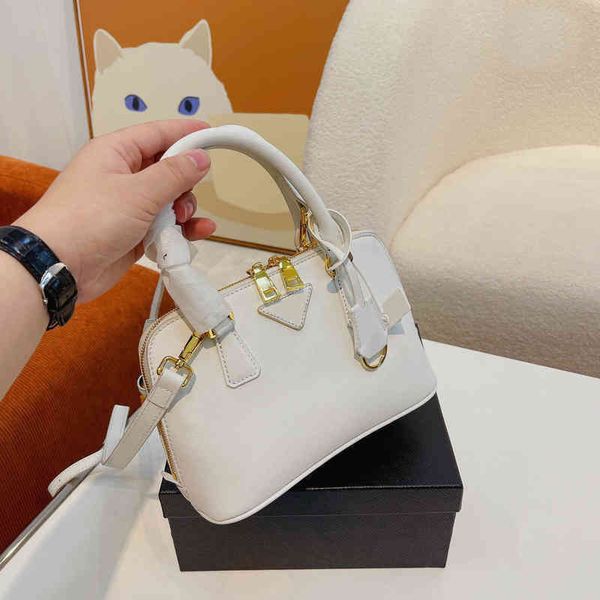

designer luxury women the tote bag fashion versatile handbags shoulder crossbody bags purse telfars totes large capacity saddle wallets 7a u