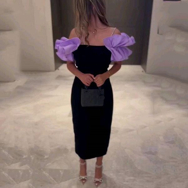 Vestidos de noite de cetim fosco preto duraram o comprimento do chá do ombro Midi Formal Celebrity Prom Valores 2022