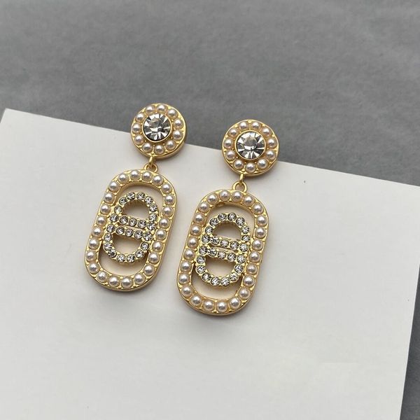 

factory retail and wholesale dijia new fashion cd letter earrings female d temperament pig nose pearl earrings, Golden