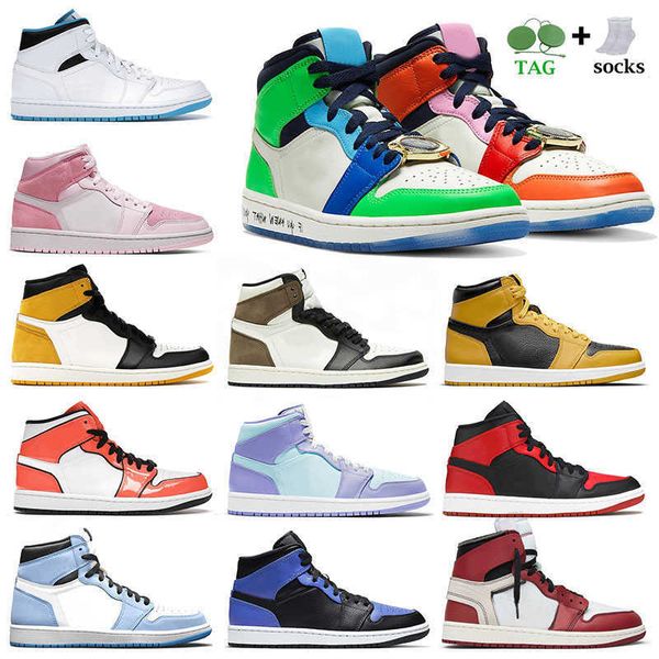 

2023 jumpman university blue 1 1s basketball shoes suede twist light smoke grey fearless dutch green peach mocha digital pink mid mens air o, Black