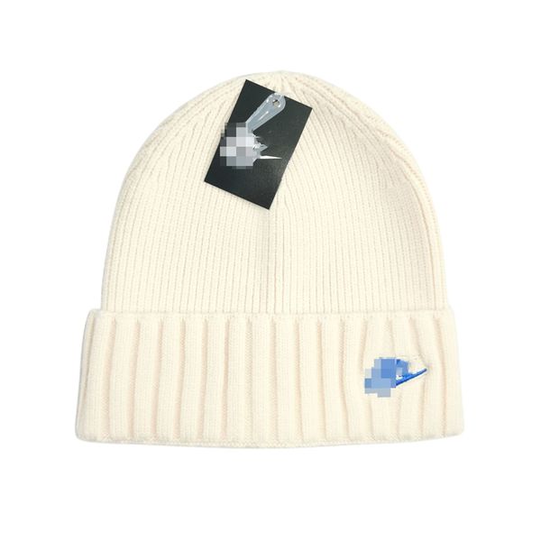 

cotton knitted hat men women autumn and winter embroidered logo right, Blue;gray