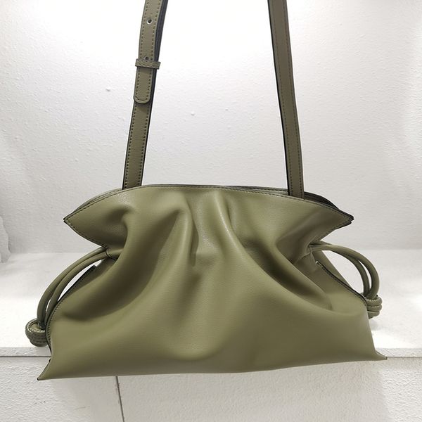 

2022 luxury women genuine leather bag calfskin bucket bag pure color designer real shoulder bag for lady simple fashion 220723
