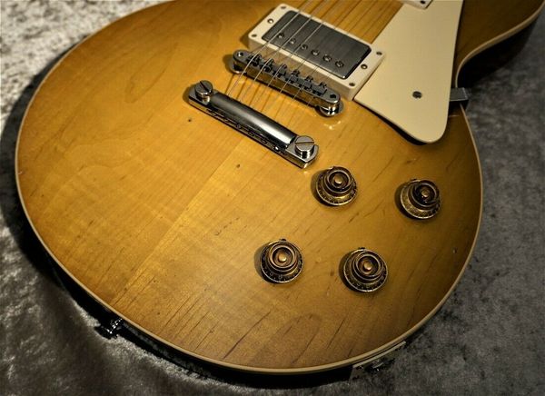 

murphy lab 1958 lp reissue light aged lemon burst electric guitar