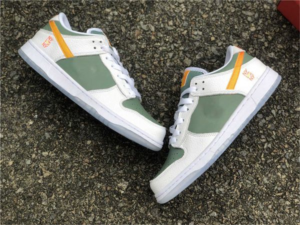 

2022 released authentic ny vs ny skateboard shoes men woman basketball white green red sports sneakers dn2489-300 with box