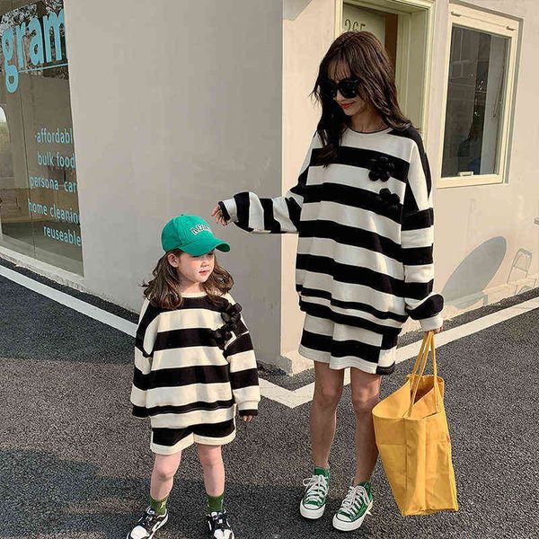 

2022 new mom daughter matching outfits mother and baby girls clothes set korean fashion parent-child spring autumn clothing suit aa220326, Red;yellow