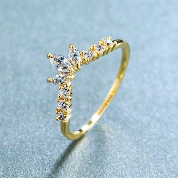 

wedding rings cute female white crystal stone ring yellow gold thin for women bridal love queen crown engagement, Slivery;golden