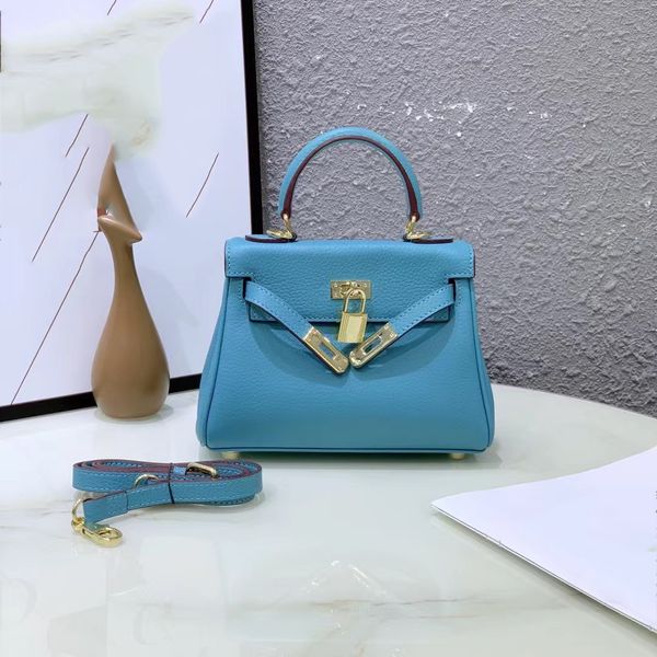 

classic flap bag quilted crossbody one shoulder multicolor lambskin gold lock leather large capacity street shopping clutch bag french ladie