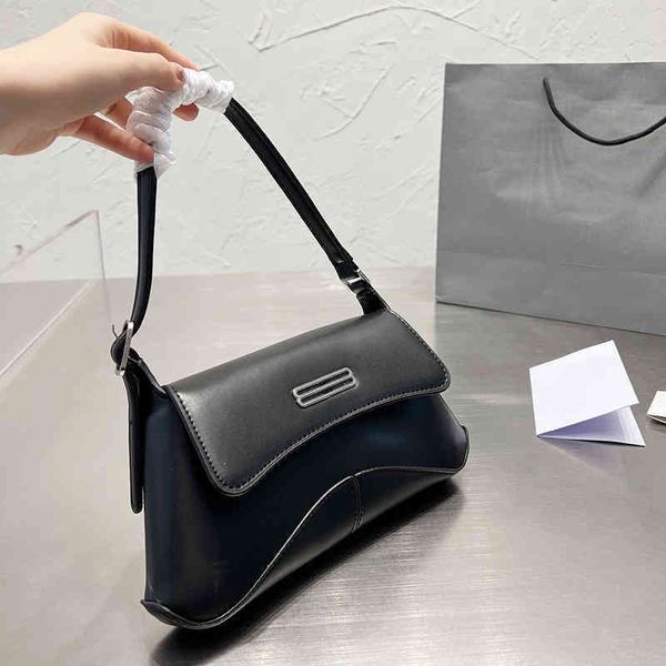 

shoulder bag spain bags designer handbags messenger bag crossbody bags handbag vintage women leather satchel fashion purses 0531
