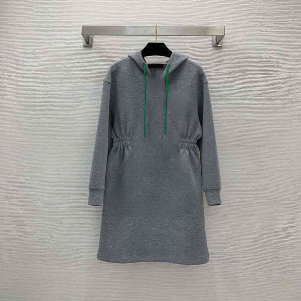

casual dress fashion 2022 designer design new cross badge on the chest waist pleated hooded skirt long sleeve dress s -xl, Black;gray