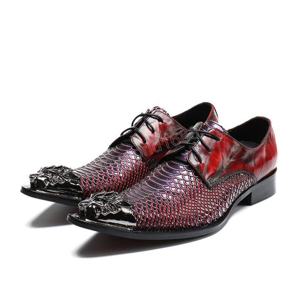 Moda Balık Terazi Metal Sivri Burun Erkekler Gelinlik Ayakkabı Homme Parti Oxford Ayakkabı Dantel-Up Erkekler Deri Ayakkabı