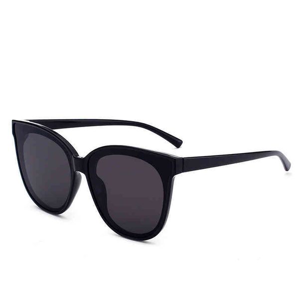 

2017d new ink street fashion sunglass carved lens sunglass 5678, White;black