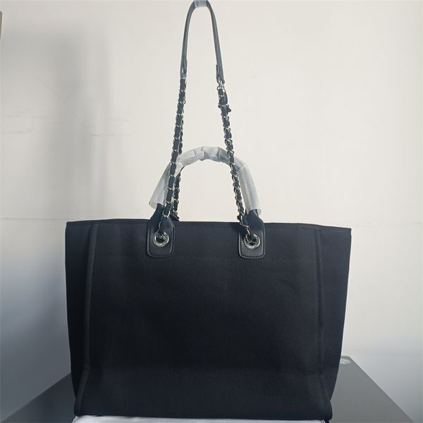 

2022ss summer pearl beach party shopping bags deauville chain handle totes silver hardware larghe capacity purse 5 colors choose luxury desi