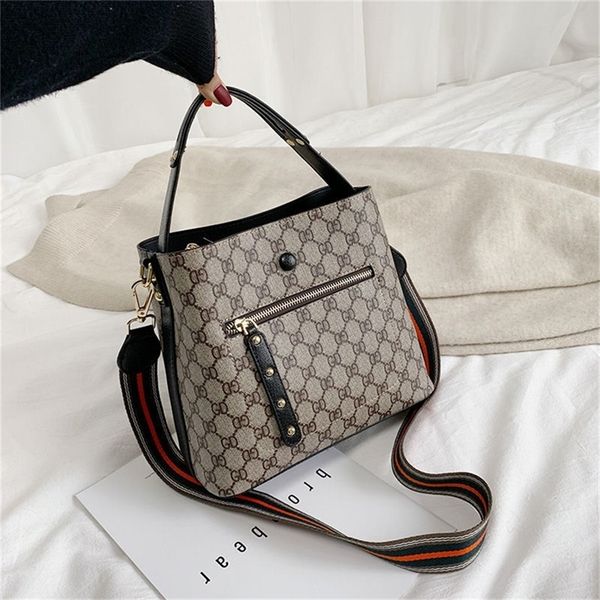 

portable female new version simple and versatile printed single diagonal fashionable atmospheric soft clearance outlet sale