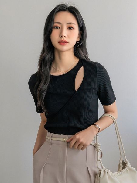 

dazy-less cut out surplice front tee 79n9#, White