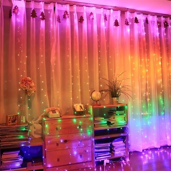 Luzes de cortina de cortina LED LED Decoração Light Fairy Garland Remote Control para o ano de natal Decoração de casa de casamento ao ar livre Y201020