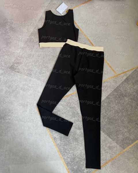 Completi da yoga da donna di lusso Leggings sportivi da donna slim neri Set da jogging estivo da corsa Tute da ginnastica