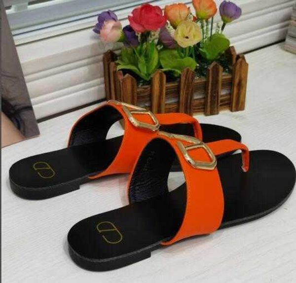 

2021 designer woman slippers v slipper gear bottoms flip flops women luxury sandals fashion causal shoes size 35-42 2021, Black