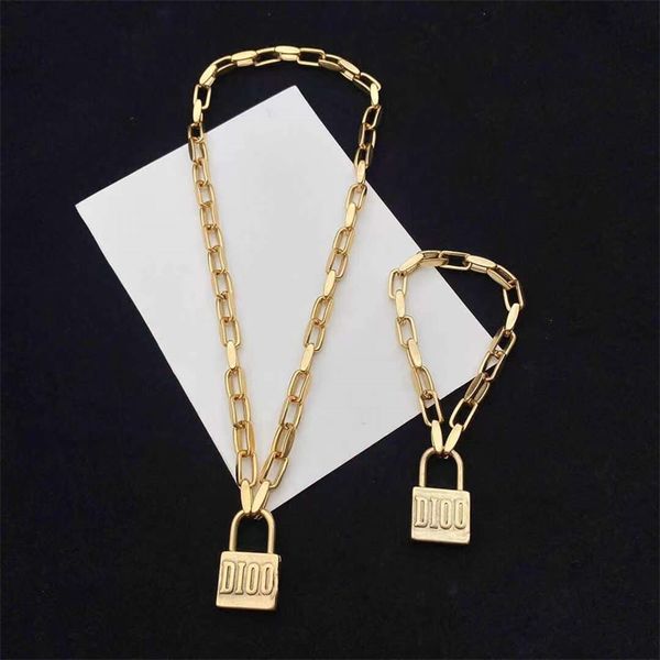 

fashion jewelry online 2022 new thick chain lock necklace female net red same personalized high version letter bracelet, Silver