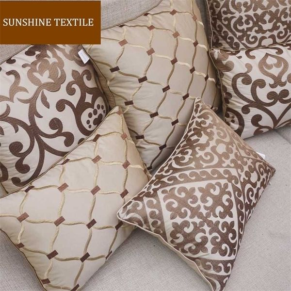 Komplexe Stickerei Home Decor Kissenbezug Seidenkissenbezug Dekorative Wurfkissen Kissenbezug Pillowsham 18