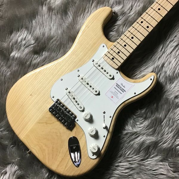 

traditional 70s st natural electric guitar