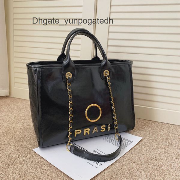 

classic luxury women's handbags beach bags brand ch metal badge tote bag designer small mini evening handbag female capacity large leat, Black;red