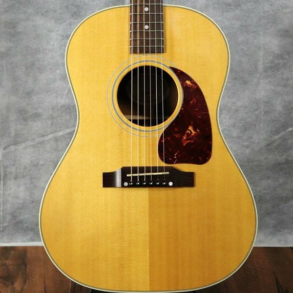 

lg-2 american eagle natural acoustic guitar