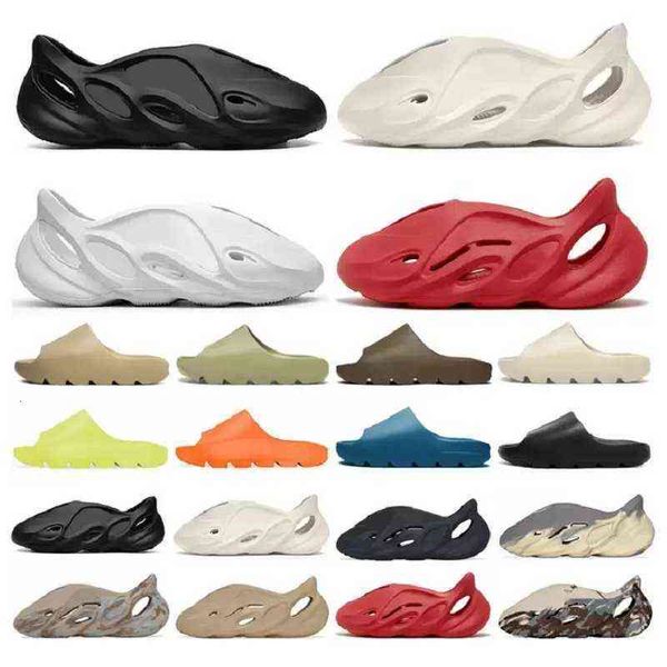 

2022 sandal slippers slide men triple black white ararat red moon grey ochre bone brown foam runner shoes desert sand green orange mens
