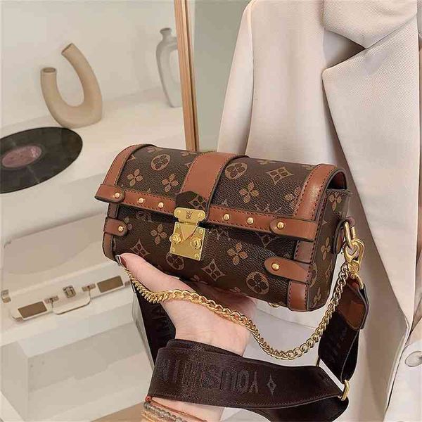 

70% factory online sale minority red personalized high texture style bag