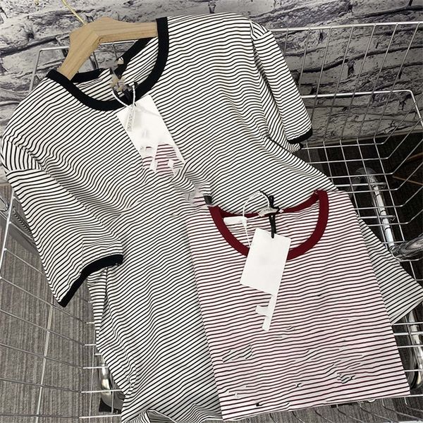 

new stripe flocking short sleeve t-shirt is versatile and commuting, White;black