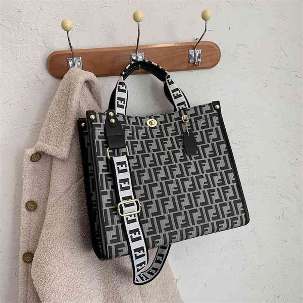 

high capacity tote commuter women's autumn winter contrast hand large clearance outlet sale