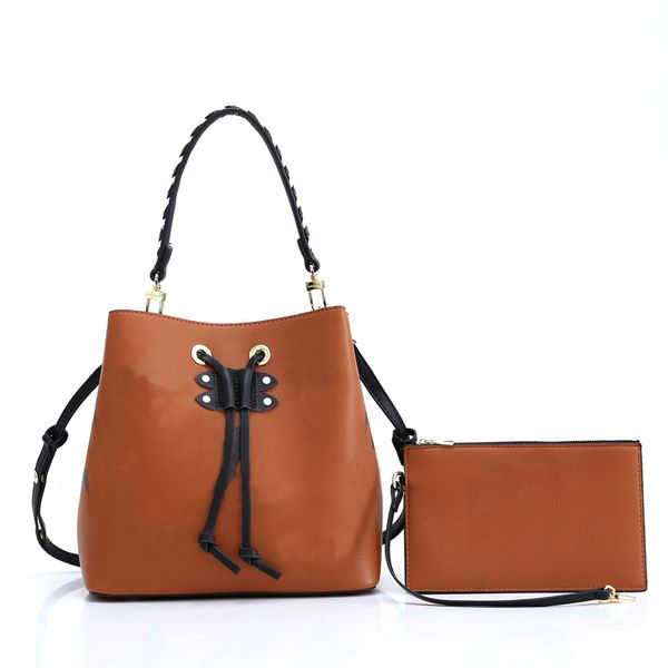 

multi pochette large capacity real leather bag quality women luxurys designers bags 2022 handbags purses tote 19 handbag flap zhouzhoubao123