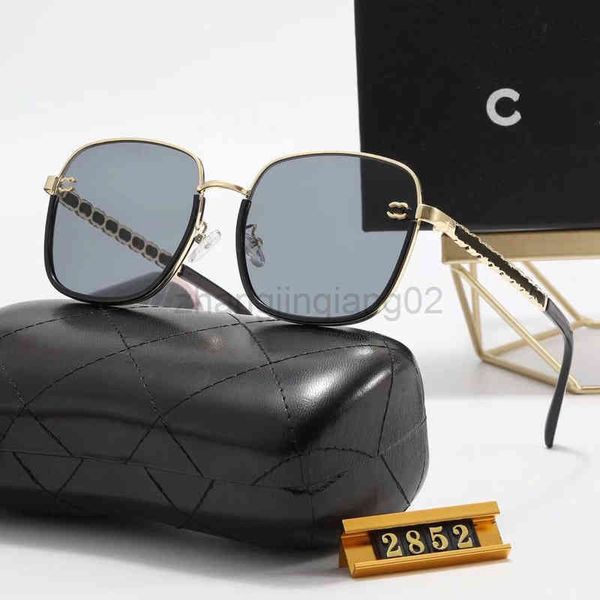 

designer channel sunglass luxurious fashion eyewear woman mens sunglasses female anti uv vintage baseball sport new glasses send the counter, White;black