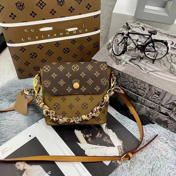 

ladies designer 5a fashion bag shoulder messenger golden classic bag old flower bag