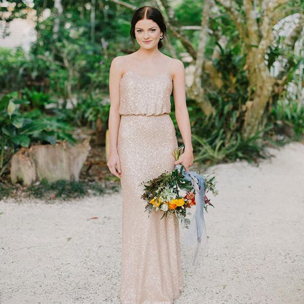 Блестящие Gold Sequin Bridesmaid платья 2022 Sexy Spaghetti Reblids Boho Свадьба Гостевая платье Горничная честь Женщины Формальные вечерние платья Оградки де Демоизеллес Д'