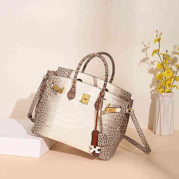 

designer birkins handbags bag women's large capacity slung 2021 tide crocodile bag texture atmosphere handbag
