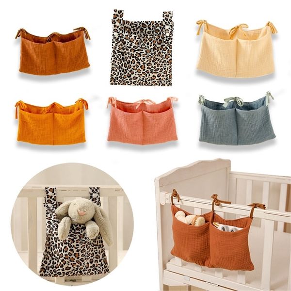 

cotton born crib organizer toy baby bed hanging storage bags diaper pocket for crib bedding set accessories nappy store bags 220531