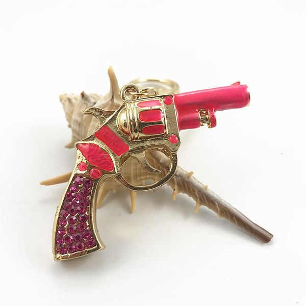 

key revoer model chain alloy toy weapon gift, Slivery;golden