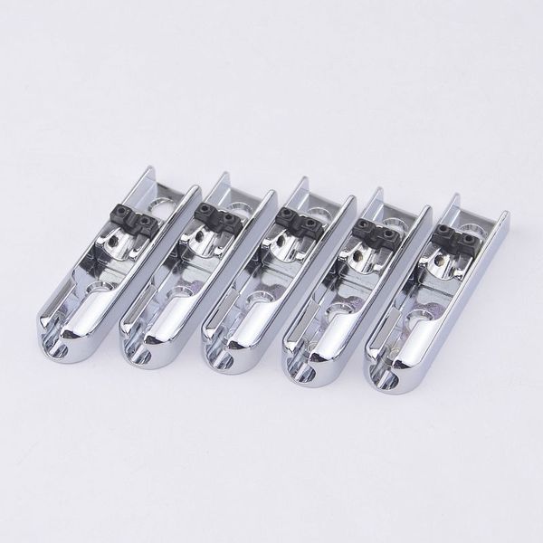 

1 set (5 pieces) single-string bass bridge with lock down for 5 strings electric bass (chrome)
